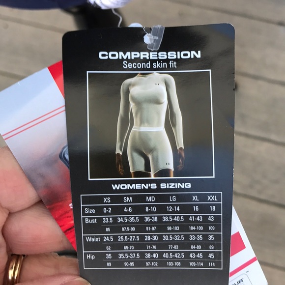 Under Armor compression top . New with tags - Picture 6 of 6
